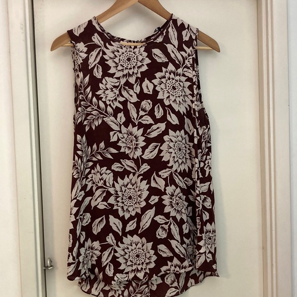 Theory Silk Top - Picture 3 of 15